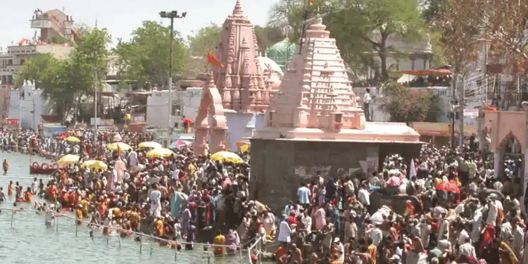 مہاکمبھ:’سنگم‘ تک پہنچانے کے لیے اب شٹل بسوں کے ساتھ ساتھ  رکشہ بھی دستیاب