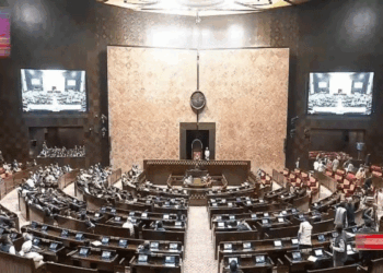 وقف ترمیمی بل پرہنگامہ کے درمیان اپوزیشن کا راجیہ سبھا سے واک آؤٹ