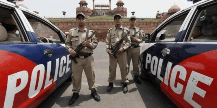 دہلی اسمبلی انتخابات کے پیش نظر پولیس ہائی الرٹ پر