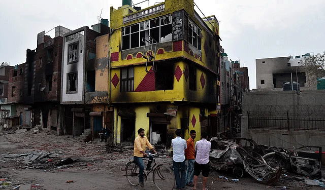 دہلی  فسادکے دوران آٹو رکشہ ڈرائیور کی ہلاکت کےمعاملے میں 11 مسلمان باعزت بری