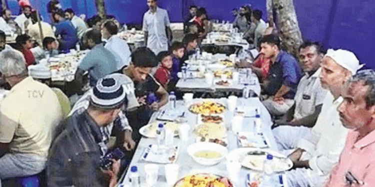 کیرالا کے مندر میں مسلمانوں کیلئے افطارکا اہتمام