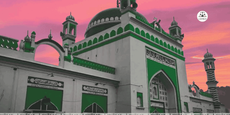 سنبھل جامع مسجد کی بیرونی دیواروں پر رنگ و روغن کی اجازت