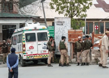 پہلگام میں  دہشت گردانہ حملے کے بعد وادی میں  مکمل بند