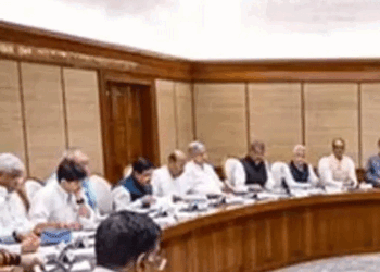 ‘آپریشن سندور’ کے بارے میں سیاسی جماعتوں کو اعتماد میں لینے کے لیے آل پارٹی میٹنگ