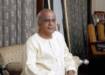 معروف روزنامہ ’گجرات سماچار‘ کے مالک باہوبلی شاہ گرفتار