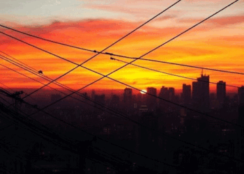بہرائچ ضلع میں بجلی لگنے سے ماں بیٹے سمیت چار افراد کی موت