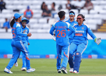 ہندوستانی خواتین کرکٹ ٹیم کا انگلینڈ میں پہلی بار ٹی-20 اور ون ڈے دونوں پر قبضہ