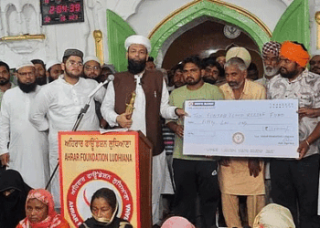 مشکل وقت میں  دکھ بانٹنا ہی اصل دین-شاہی امام پنجاب