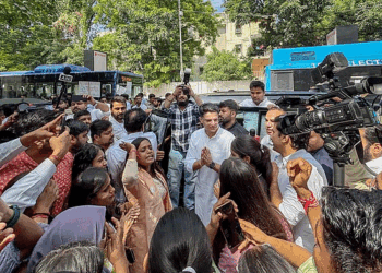 دہلی یونیورسٹی تبدیلی چاہتی ہے-سچن پائلٹ