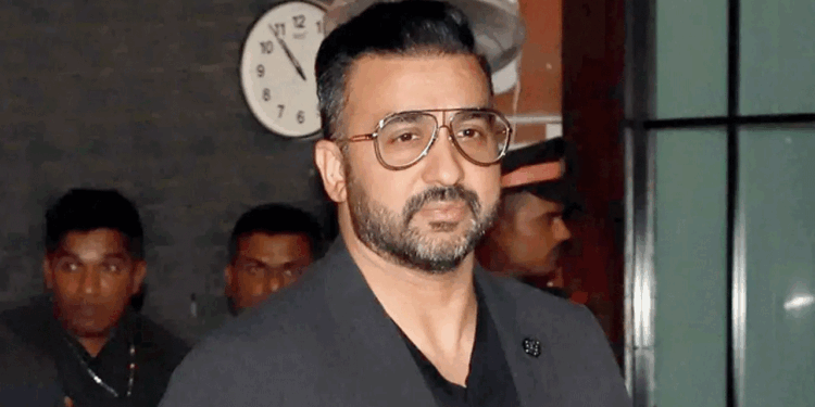 دھوکہ دہی معاملہ میں راج کُندرا سے پوچھ گچھ