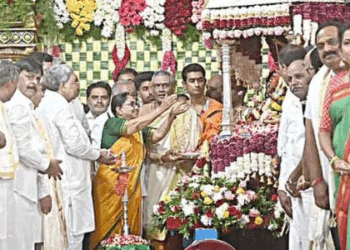 بانو مشتاق کے ہاتوں میسور دسہرہ میلہ کا افتتاح