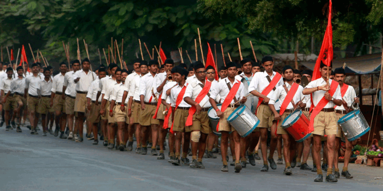 آر ایس ایس کی وجے دشمی تقریب میں سی جے آئی گوائی کی والدہ مدعو