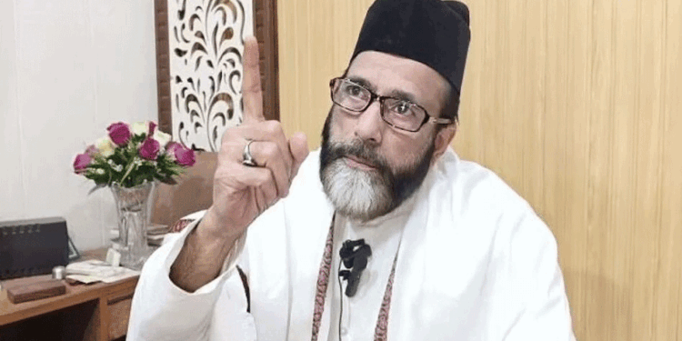 بریلی تشدد کے سلسلے میں مولانا توقیر رضا گرفتار