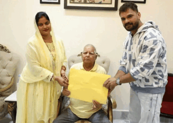 بھوجپوری اداکار کھیساری لال یادو چھپرا سے بنے  آر جے ڈی  امیدوار