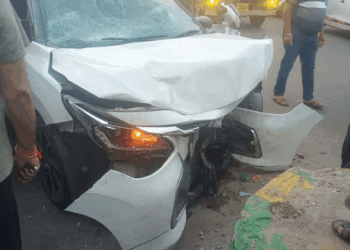 بے قابو کار نے صبح کی سیر پر نکلے 4 افراد کو کچلا، 3 خواتین ہلاک