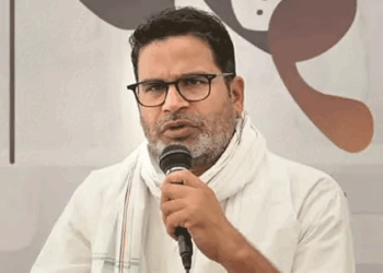 پرشانت کشور کے دو شناختی کارڈ پر ہنگامہ