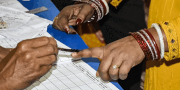 اسمبلی انتخابات کے دوسرے اور آخری مرحلے کی ووٹنگ جاری