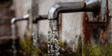 مدھیہ پردیش میں گندہ پانی پینے سے کئی لوگوں کی موت