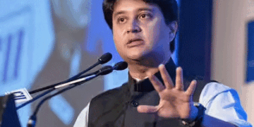 سنچار ساتھی ایپ پر تنازعہ کے بعد  پری انسٹالیشن کا حکم واپس