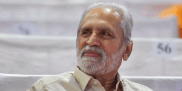 کانگریس کے سینئر رہنما اور سابق مرکزی وزیر سریش کلماڑی نہیں رہے