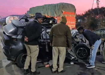 اندور میں  اندوہناک سڑک حادثہ میں 3 افراد  کی موت