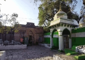 کمال مولا مسجد-بھوج شالہ تنازعہ کے مقام پر نماز جمعہ پر پابندی اور دن بھر پوجا کی  درخواست مسترد