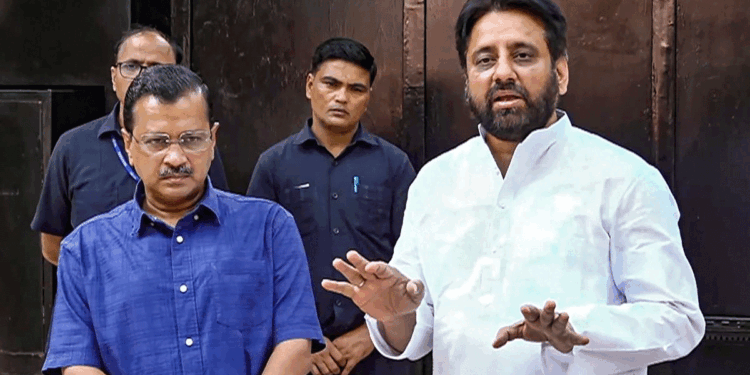 سمن نظرانداز کرنے کا معاملہ: کیجریوال اور امانت اللہ خان عدالت سے بری