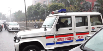 نوئیڈا میں کئی معروف پرائیویٹ اسکولوں کو بم سے اُڑانے کی دھمکی