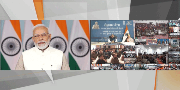 61 ہزار سے زائد نوجوانوں کو تقرری نامہ پیش