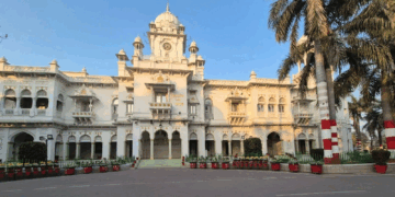 کے جی ایم یو احاطہ میں موجود 5 ناجائز مزاروں کو ہٹانے کے لیےدوسرا نوٹس جاری