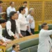 جموں و کشمیر اسمبلی میں حزب اختلاف اور حزب اقتدار کے لیڈران آمنے سامنے