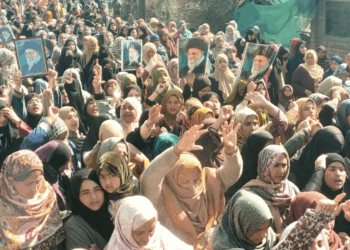 خامنہ ای کی شہادت کے بعد ہندوستان کے مختلف شہروں میں احتجاجی مظاہرے