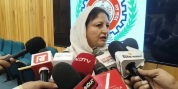 قومی ترانمہ ’وندے ماترم‘ نہیں گانے کے سبب2 خاتون کونسلروں کے خلاف کیس درج