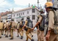 کانپورمیں 14 پولیس اہلکارمعطل – 118 کو وجہ بتاؤ نوٹس جاری