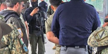 امریکہ میں غیر قانونی طور سے مقیم 30 ہندوستانی ٹرک ڈرائیور گرفتار