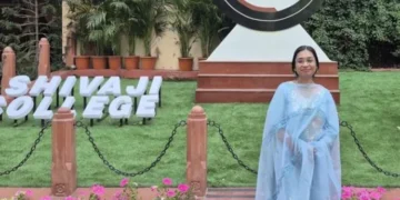 دہلی یونیورسٹی کی اسسٹنٹ پروفیسرڈاکٹر دیبواسمیتا پال کا گھر میں گھس کر قتل