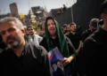  ہزاروں نم آنکھو ں کے درمیان ایران کے سپریم لیڈر آیت اللہ علی خامنہ ای  سپرد خاک