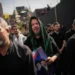 ہزاروں نم آنکھو ں کے درمیان ایران کے سپریم لیڈر آیت اللہ علی خامنہ ای سپرد خاک