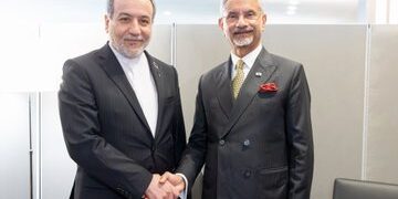 جے شنکر کی عمان اور ایران کے وزرائے خارجہ سے ملاقات