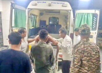گوپال گنج میں گیس سلنڈر میں آگ لگنے سے 17 افراد جھلسے، 2 کی موت