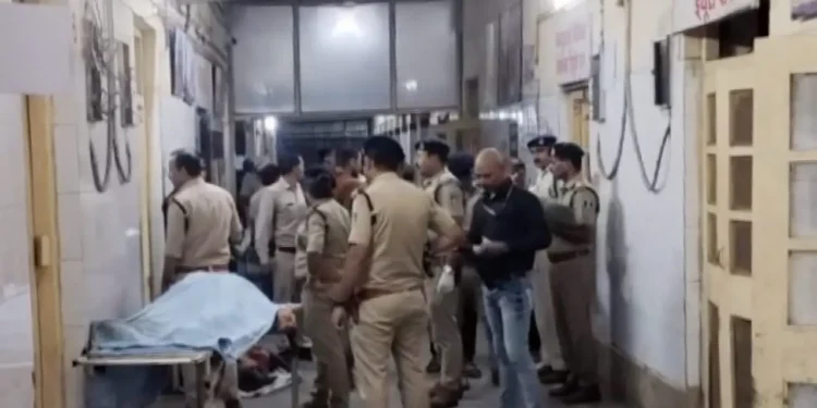 بے قابو ٹرک کی زد میں آکر  13 افراد ہلاک