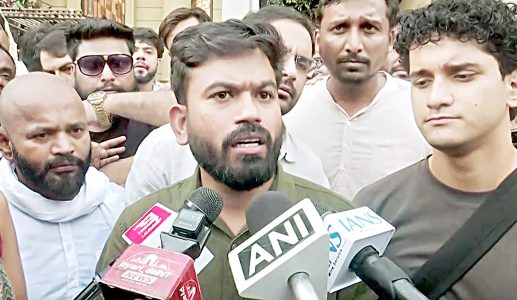 کاکروچ جنتا پارٹی کی 10اکتوبر کو نوجوانوں سے دہلی پہنچنے کی اپیل